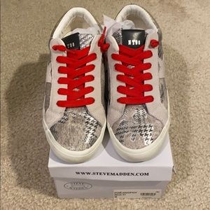 Steve Madden Philosophy Sneakers
